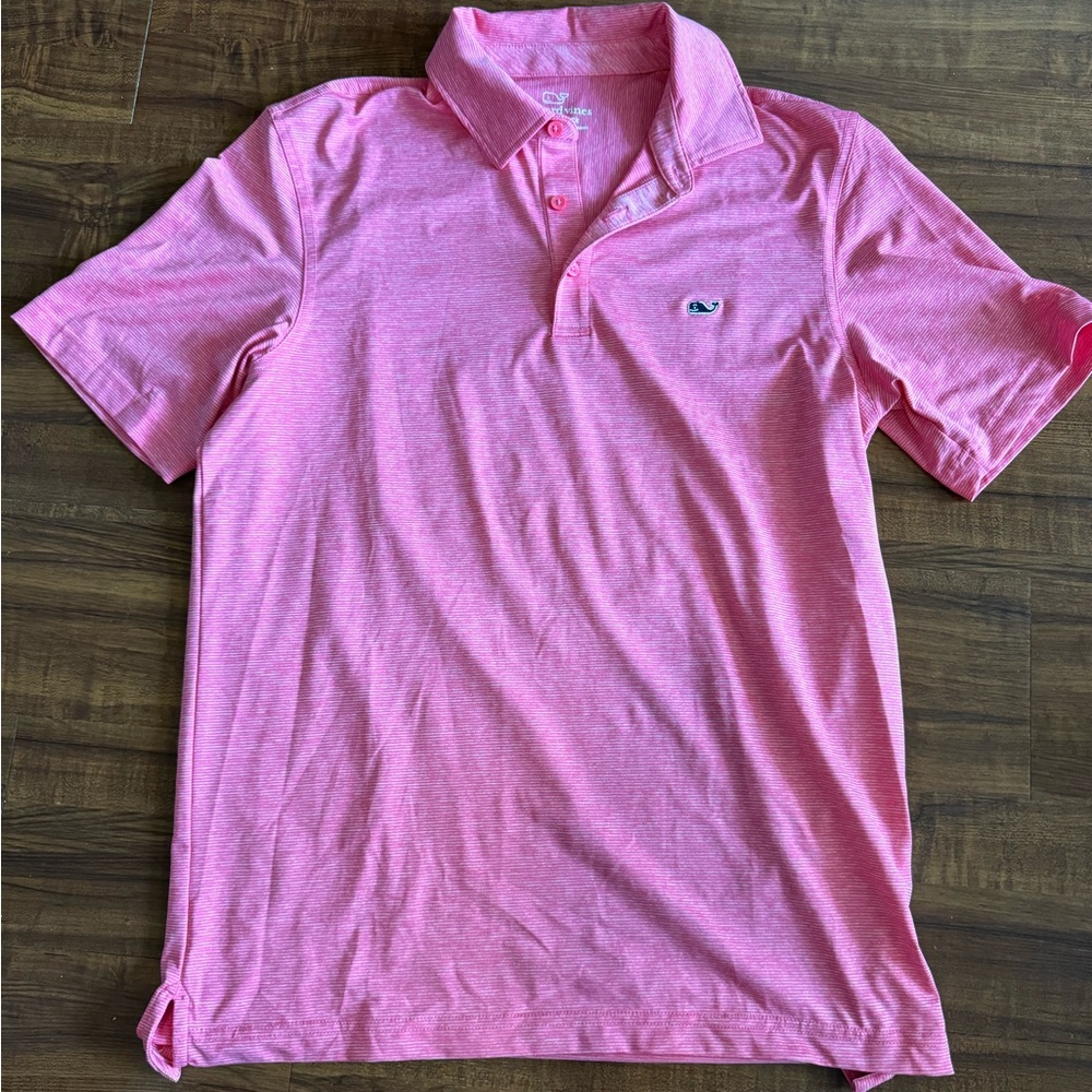 Vineyard Vines Men’s size S polo